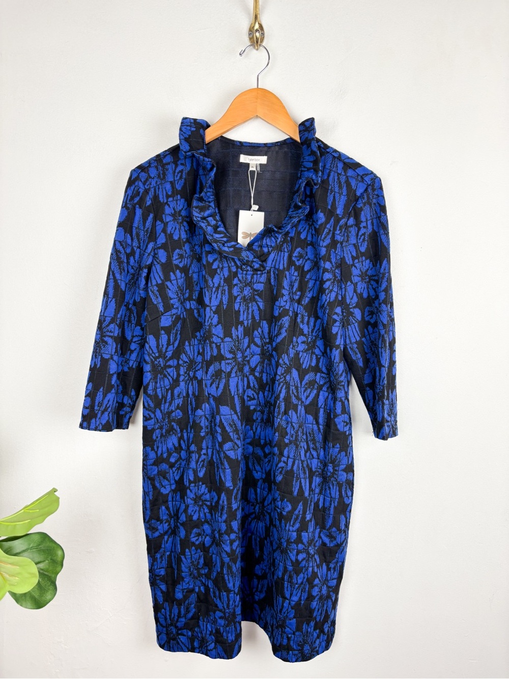 NWT Tyler Boe Blue Floral Ruffle Neck Dress Sz XL